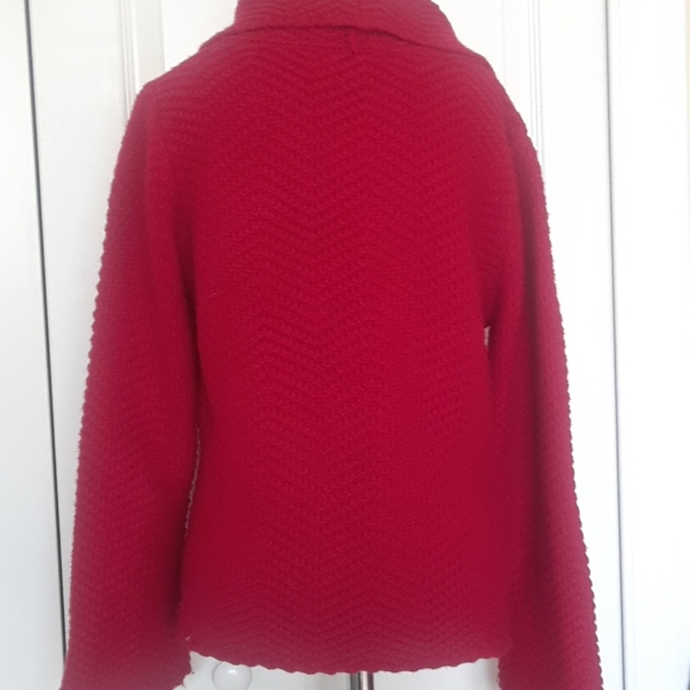 Sweater - Picture 2 of 3